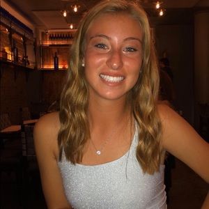 Meet your Posher, Mikaela